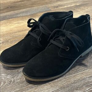 Women’s Black Suede Shoes NWOT